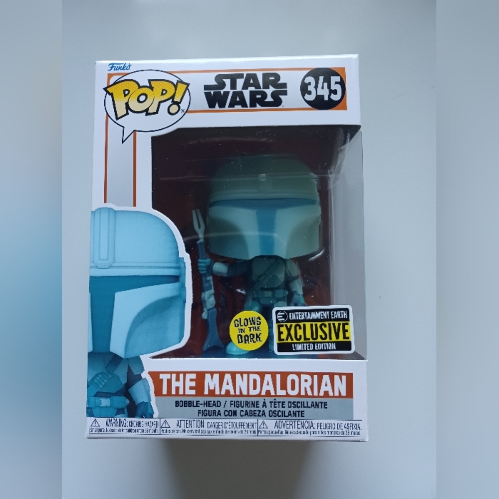 Funko Pop Star Wars The Mandalorian #345 Glow In The Dark EE Exclusive NEW